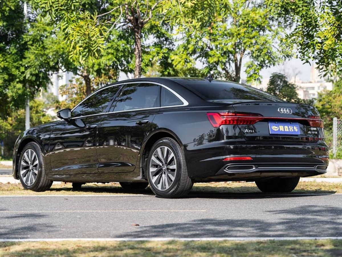 奧迪 奧迪A6L  2022款 45 TFSI 臻選致雅型圖片