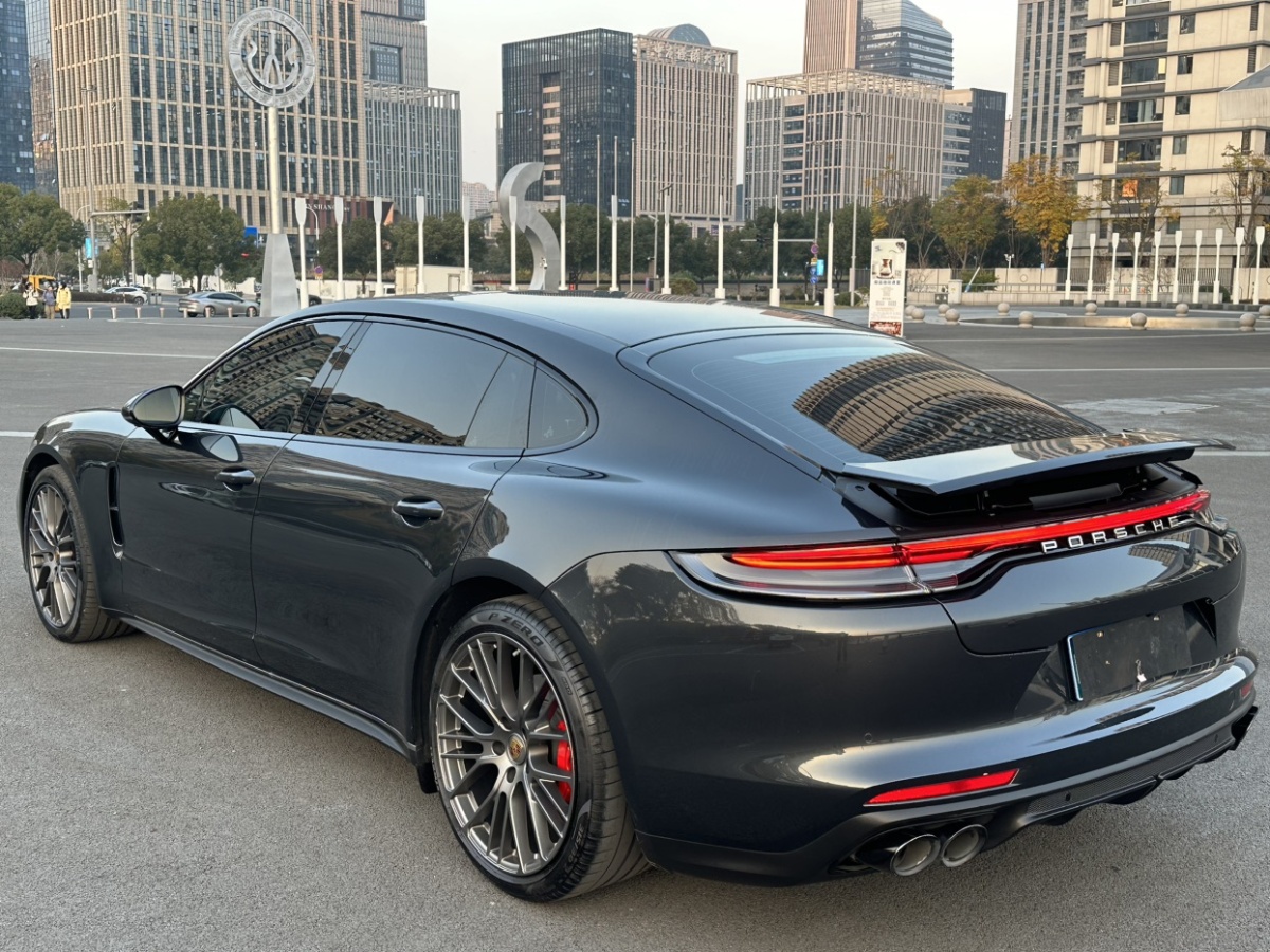 保時(shí)捷 Panamera  2023款 Panamera 行政加長版 2.9T圖片