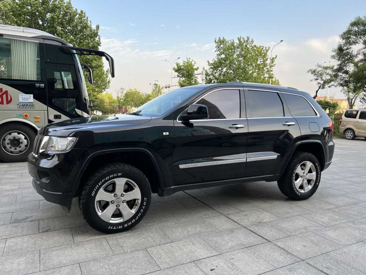 Jeep 大切諾基  2012款 3.6L 夢十珍藏版圖片