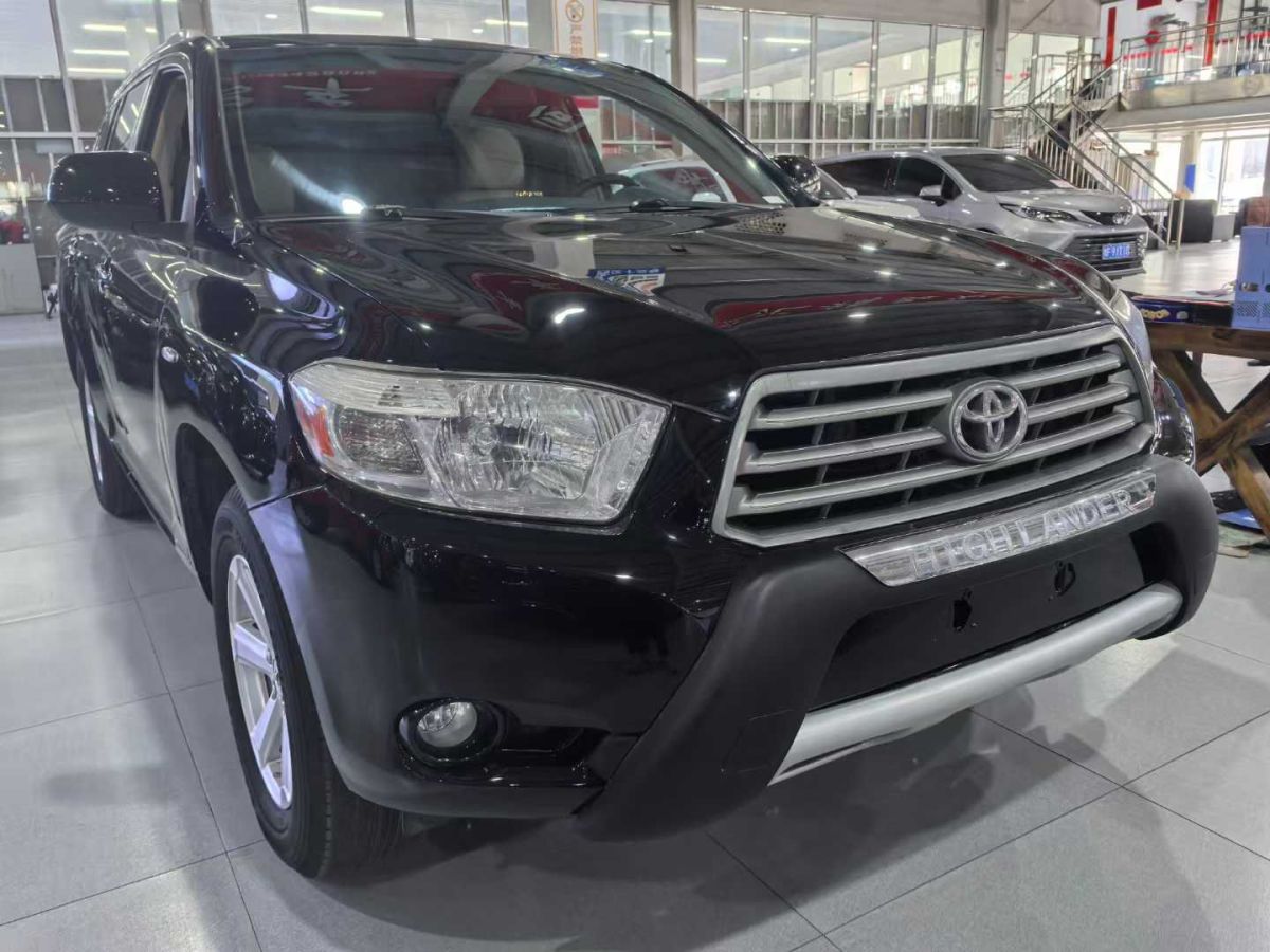 豐田 漢蘭達(dá)  2011款 2.7L 兩驅(qū)5座精英版圖片