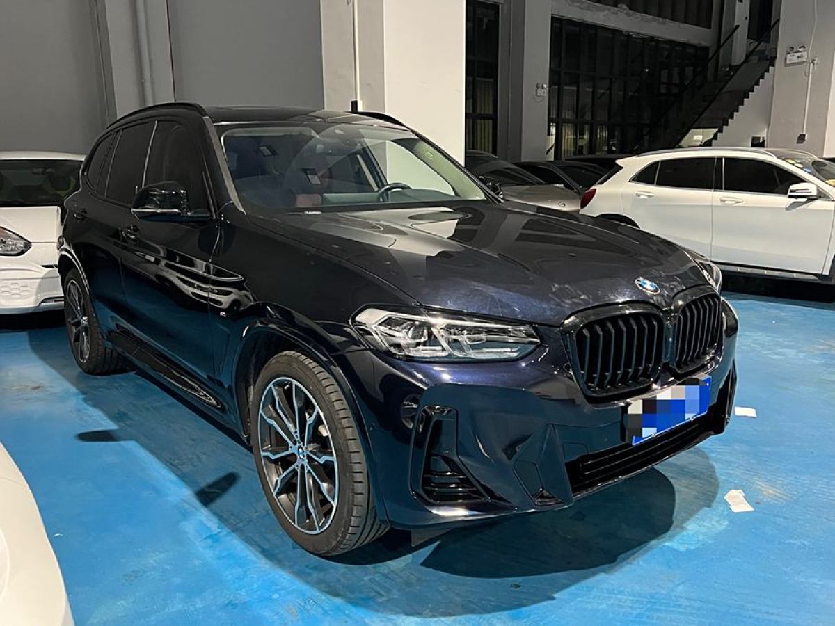 寶馬 寶馬X3  2022款 改款 xDrive30i 領(lǐng)先型 M曜夜套裝圖片