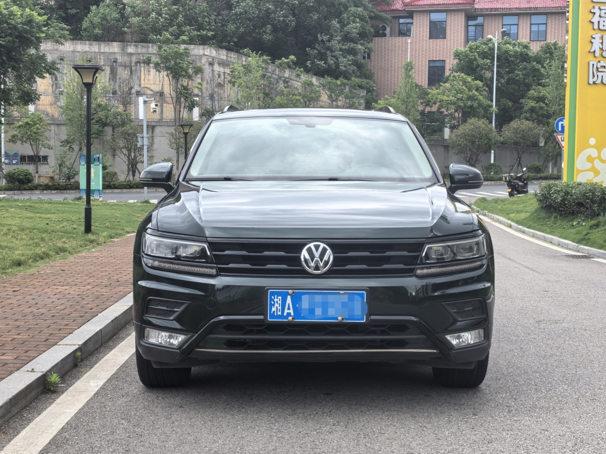 大眾 途觀L  2019款 改款 330TSI 自動(dòng)兩驅(qū)全景舒適版 國(guó)V圖片