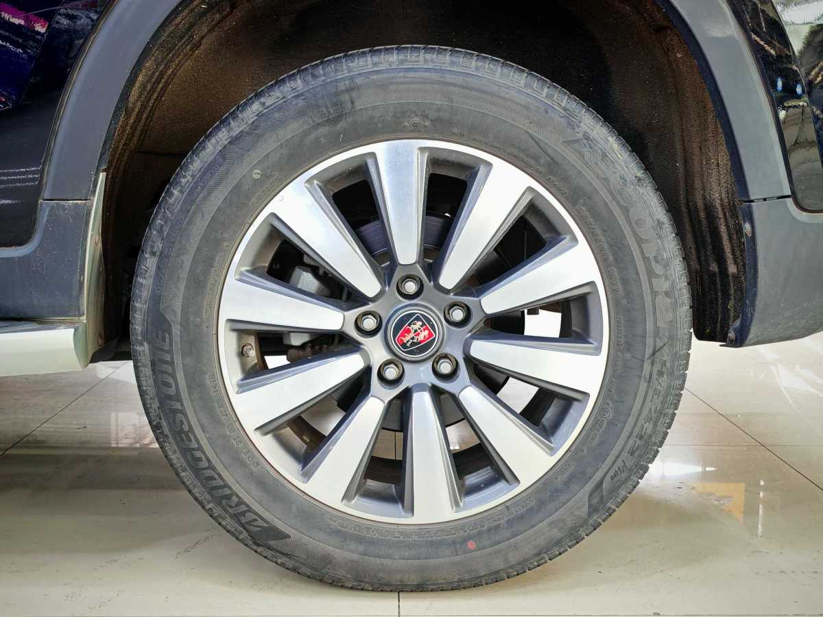 榮威 RX8  2018款 30T 智聯(lián)網(wǎng)兩驅(qū)至尊版圖片