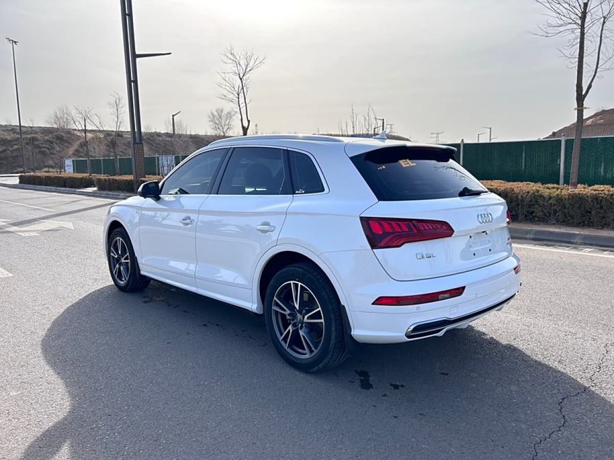 奧迪 奧迪Q5L  2020款 改款 40 TFSI 榮享進(jìn)取型圖片