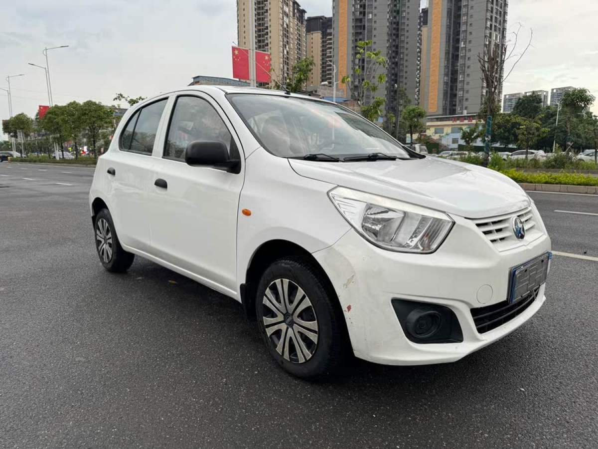 啟辰 R30  2014款 1.2L 手動優(yōu)享版圖片