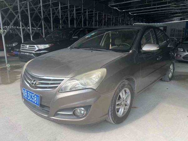 现代 悦动  2011款 1.6L 自动豪华型