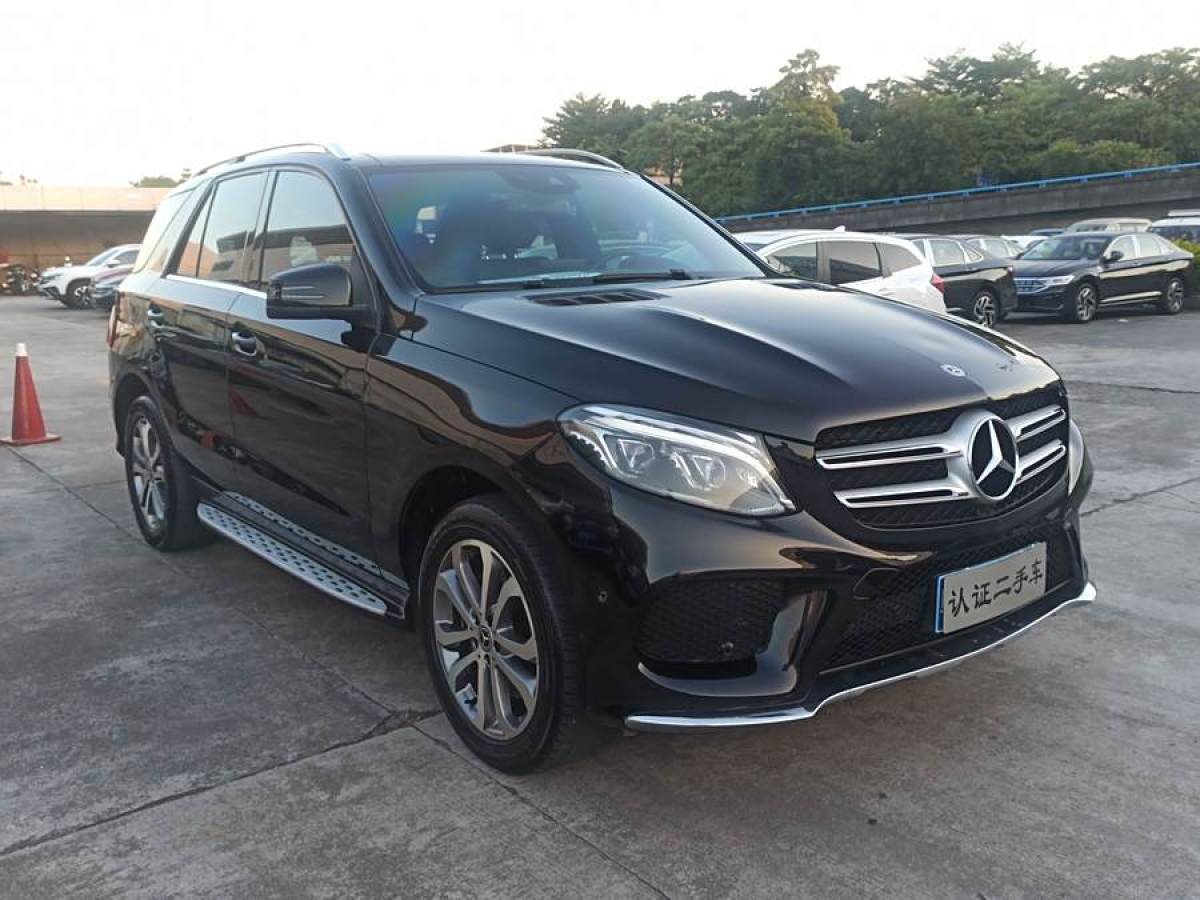 奔馳 奔馳GLE  2016款 GLE 320 4MATIC 豪華型圖片