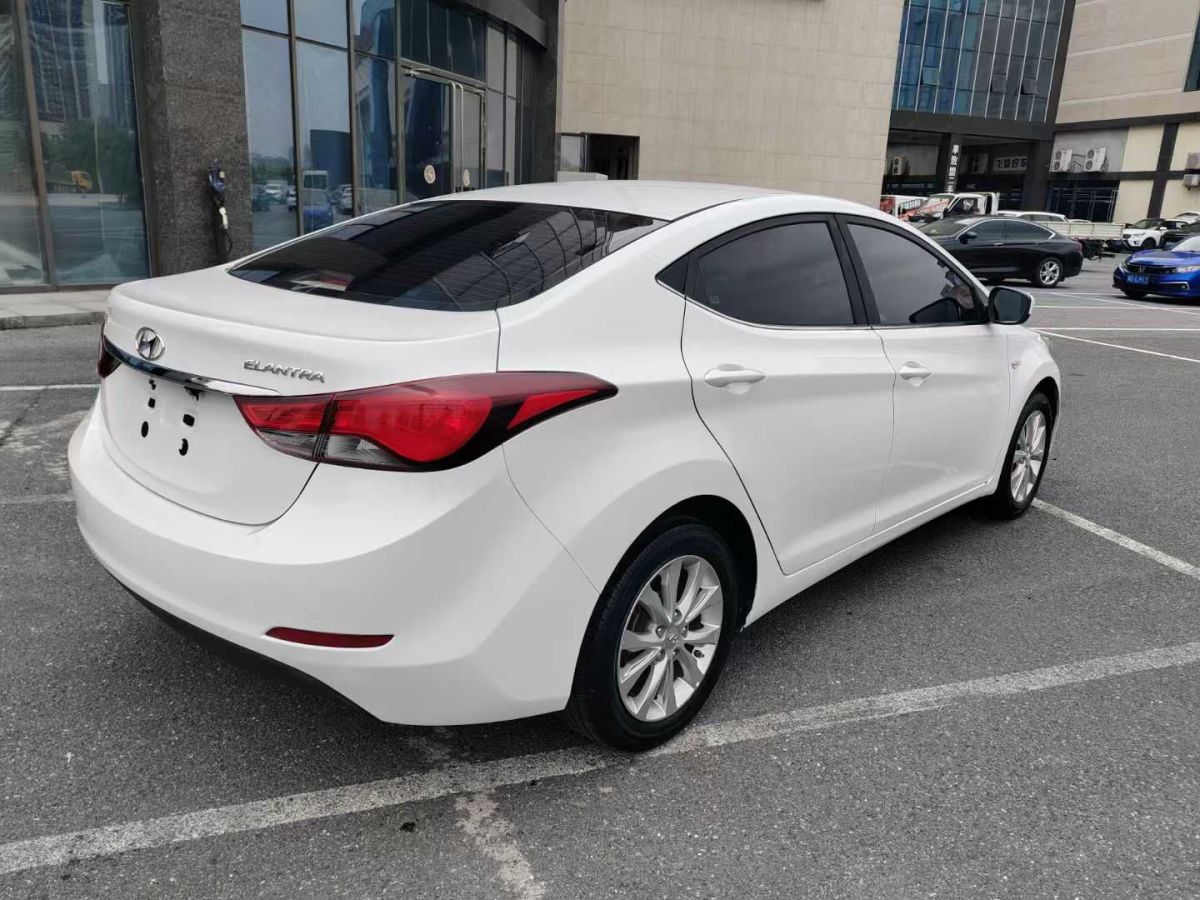 現(xiàn)代 朗動  2016款 1.6L 自動智能型圖片