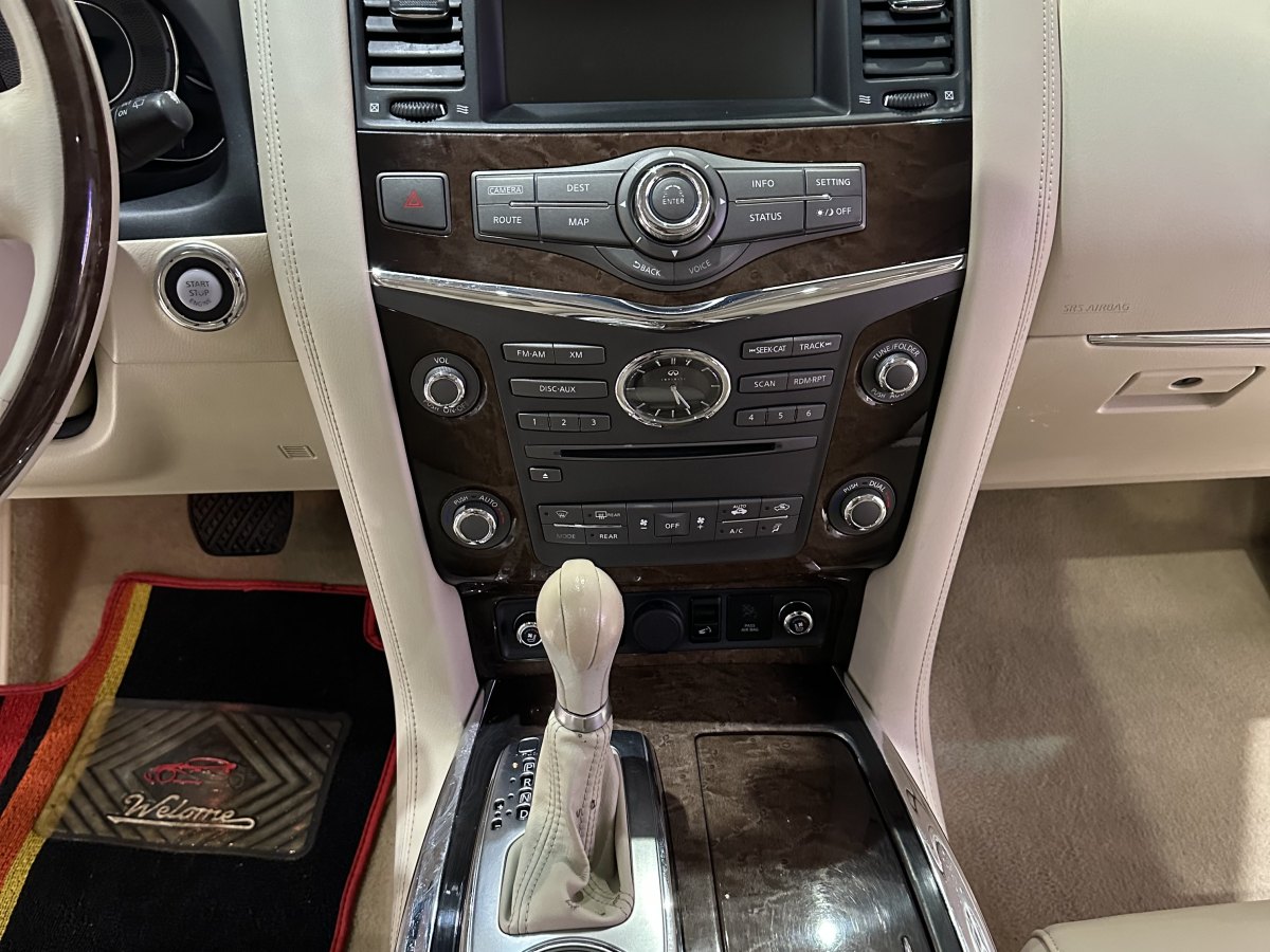 英菲尼迪 QX  2011款 QX56圖片