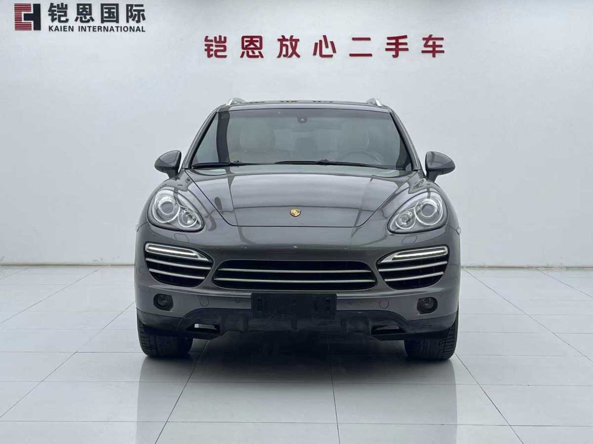 保時(shí)捷 Cayenne  2014款 Cayenne Platinum Edition 3.0T圖片