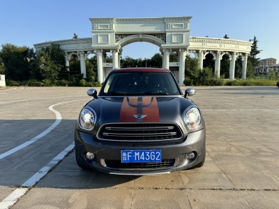 MINI COUNTRYMAN  2016款 1.6T COOPER ALL4 Excitement装备控图片