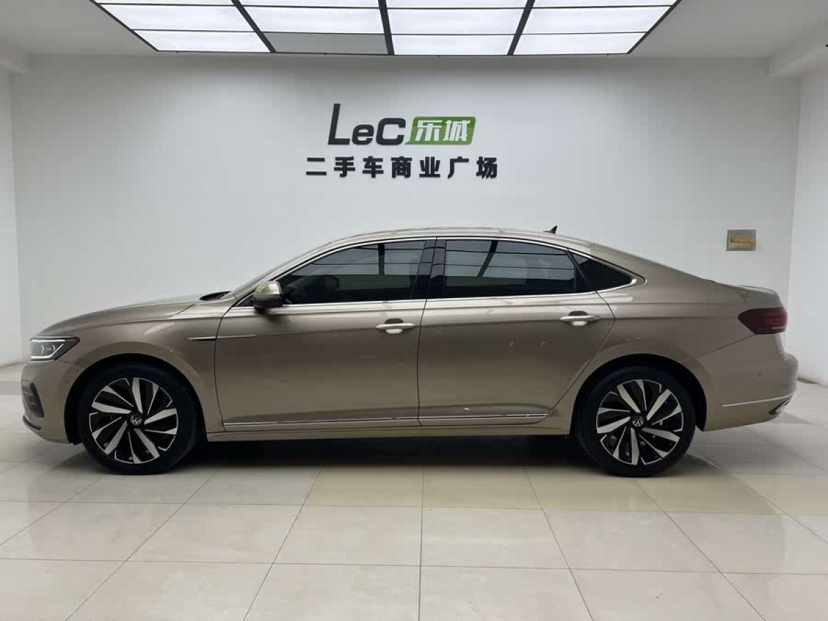 大眾 帕薩特  2022款 330TSI 精英版圖片