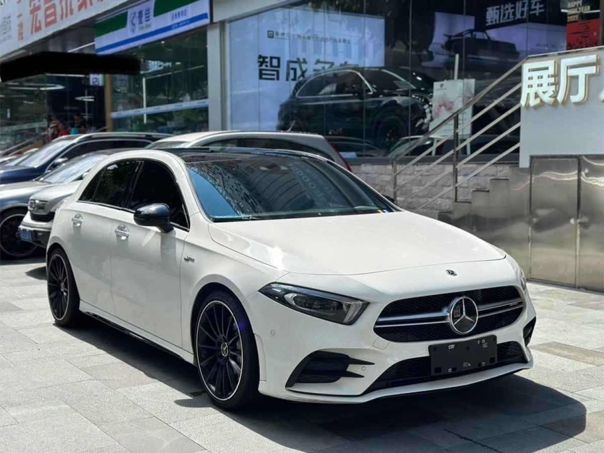 奔馳 奔馳A級AMG  2023款 AMG A 35 4MATIC圖片