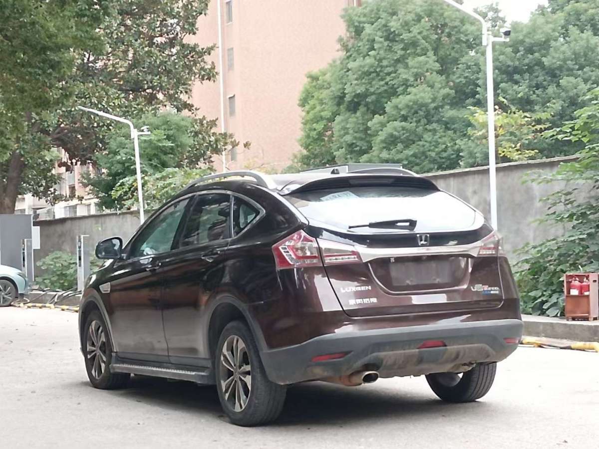 納智捷 優(yōu)6 SUV  2016款 1.8T 風尚超值型圖片