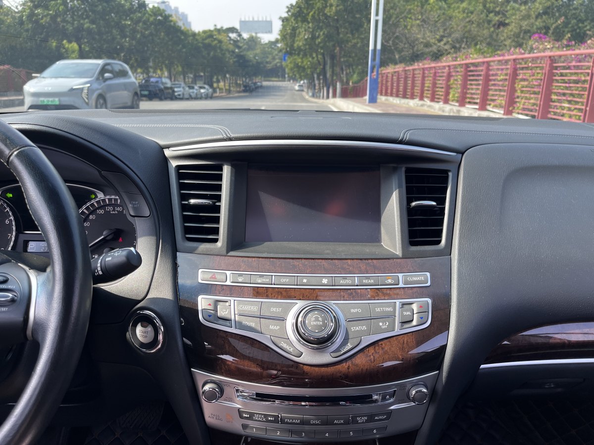 英菲尼迪 QX60  2020款 2.5 S/C Hybrid 兩驅(qū)卓越版 國VI圖片