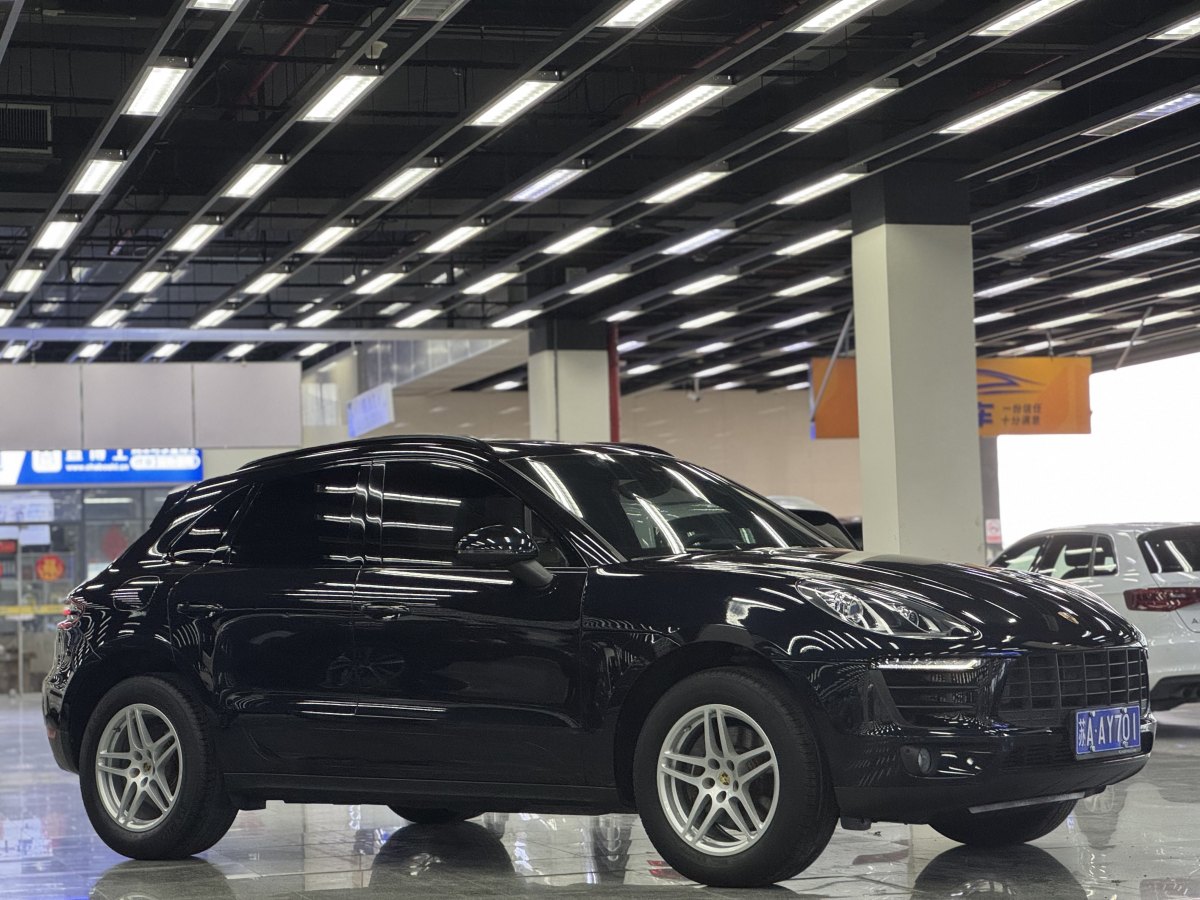 2018年4月保時(shí)捷 Macan  2017款 Macan 2.0T