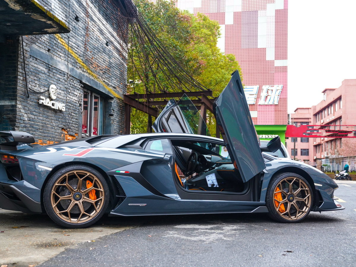 蘭博基尼 Aventador  2019款 Aventador SVJ圖片