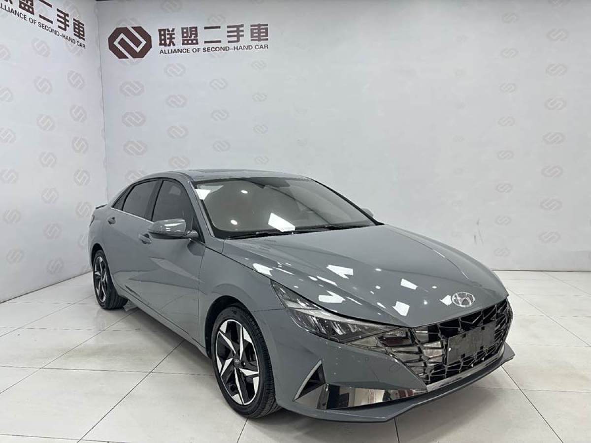 現(xiàn)代 伊蘭特  2022款 1.5L CVT LUX尊貴版圖片