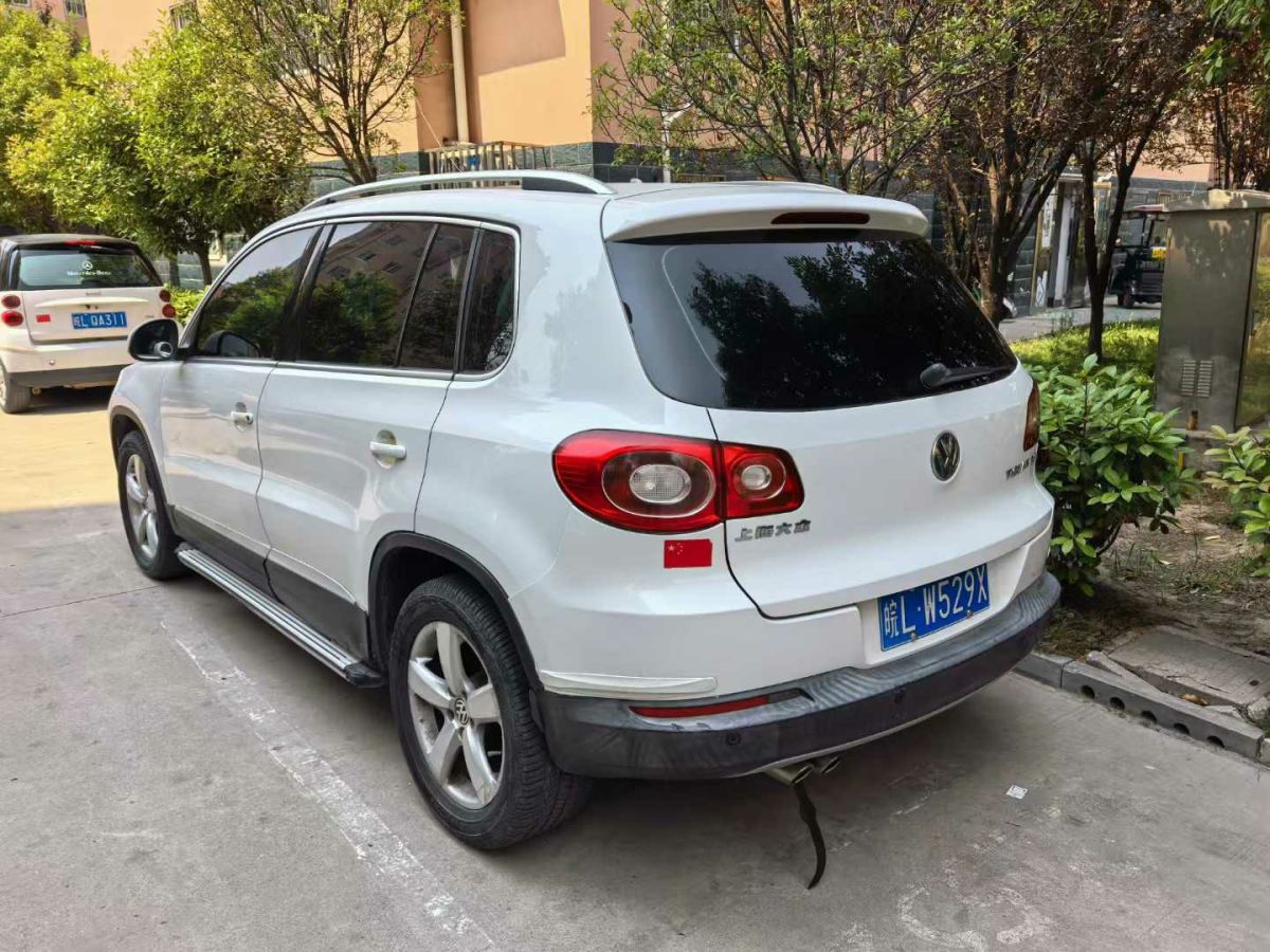 大眾 途觀  2013款 1.4TSI 手動(dòng)兩驅(qū)藍(lán)驅(qū)版圖片