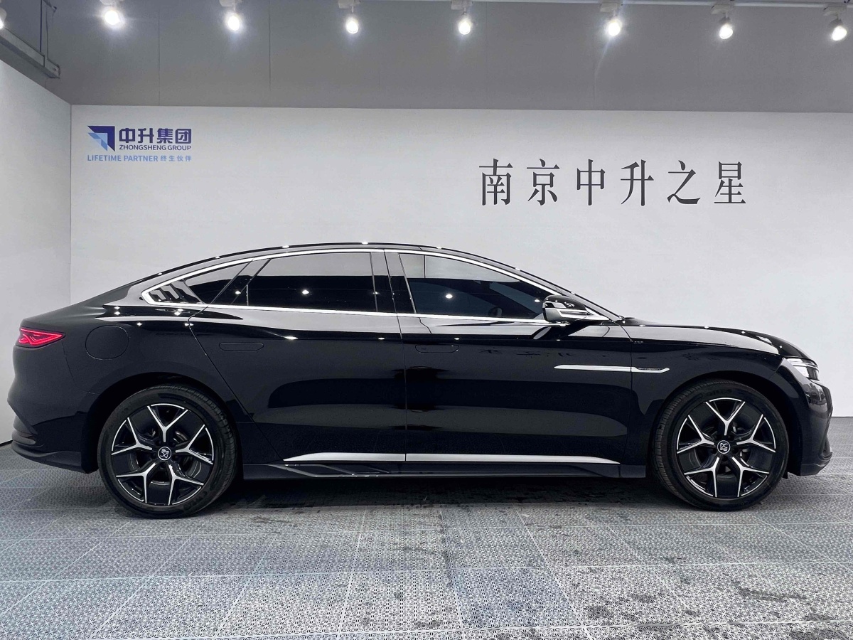 比亞迪 漢  2024款 EV 榮耀版 605KM前驅(qū)尊貴型圖片