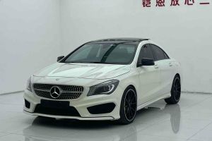 奔驰CLA级 奔驰 CLA 220 4MATIC