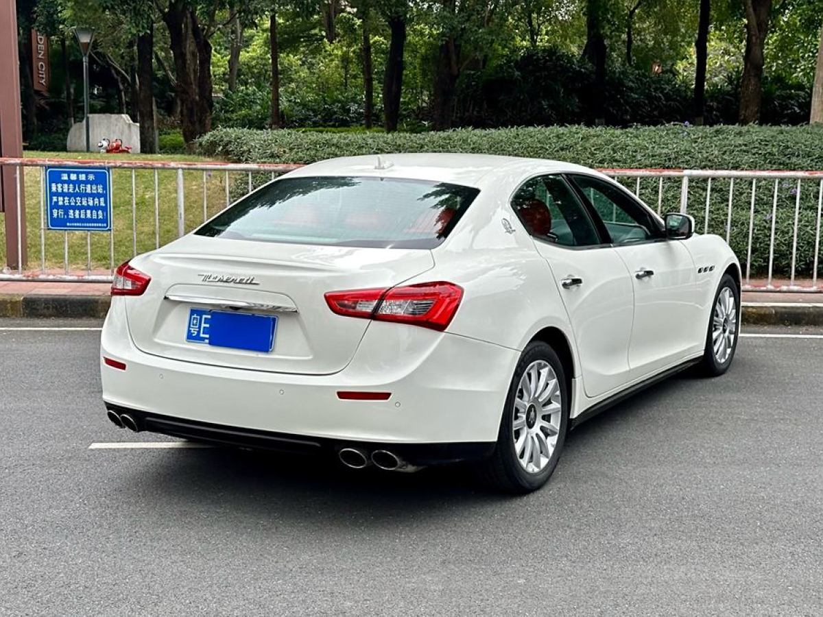 瑪莎拉蒂 Ghibli  2014款 3.0T 標(biāo)準(zhǔn)版圖片