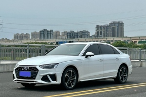 奧迪A4L 奧迪 40 TFSI 時(shí)尚動(dòng)感型