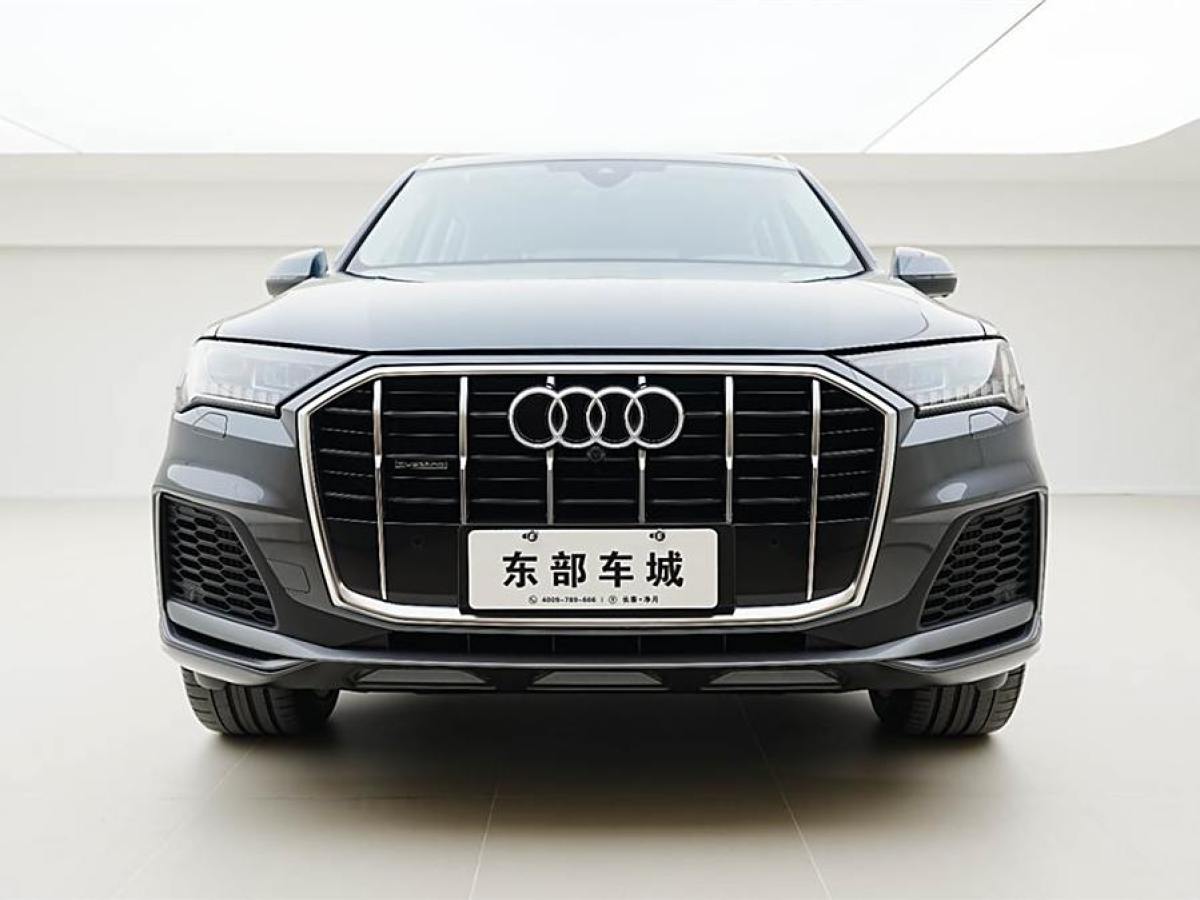 奧迪 奧迪Q7  2024款 55 TFSI quattro S line運(yùn)動(dòng)型圖片