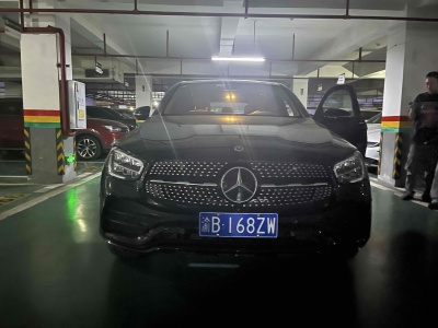 2023年8月 奔驰 奔驰GLC(进口) GLC 260 4MATIC 轿跑SUV图片