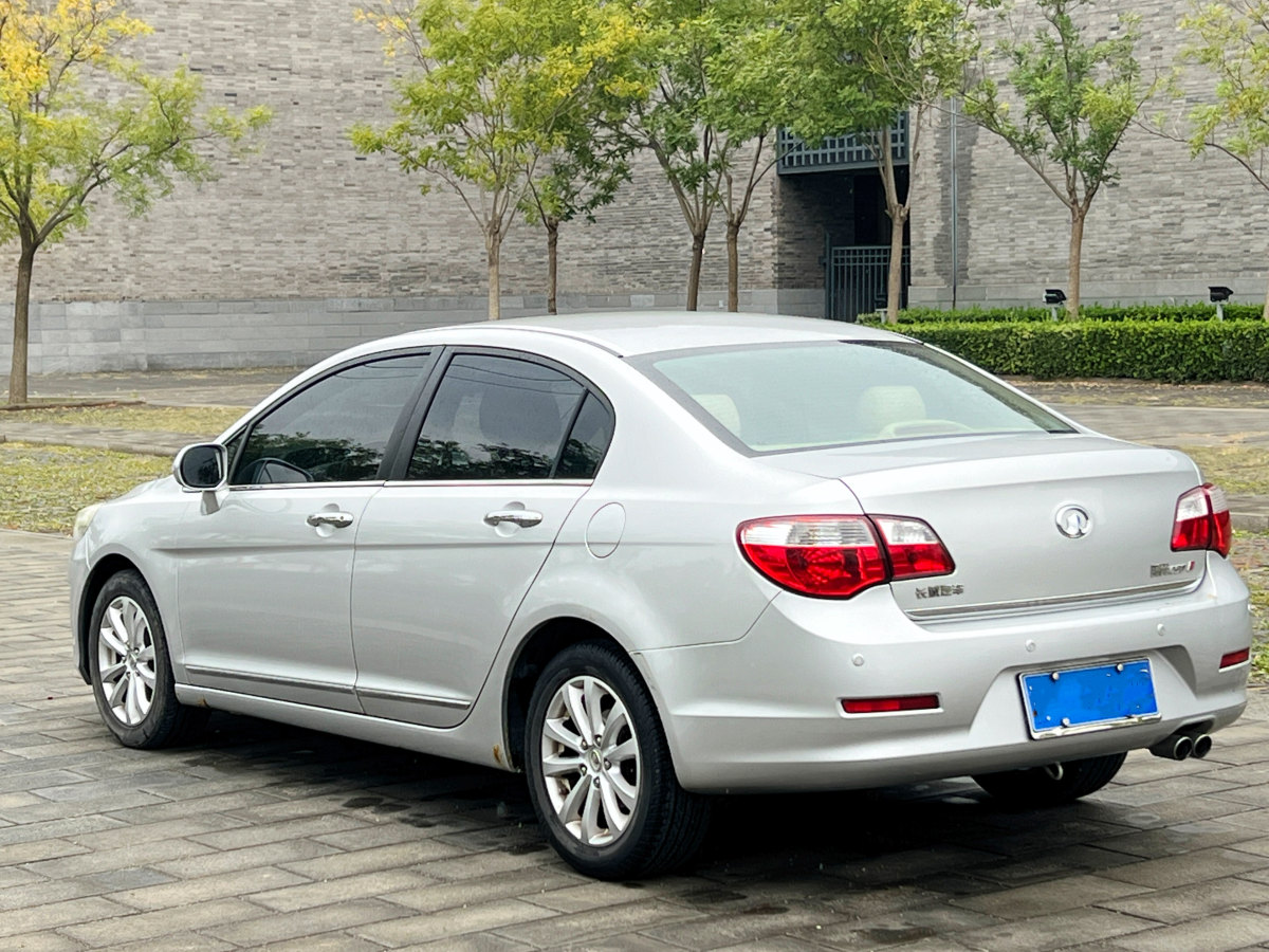 長(zhǎng)城 C50  2012款 1.5T 手動(dòng)時(shí)尚型圖片