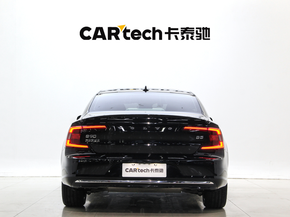沃爾沃 S90  2022款 B5 智逸豪華版圖片