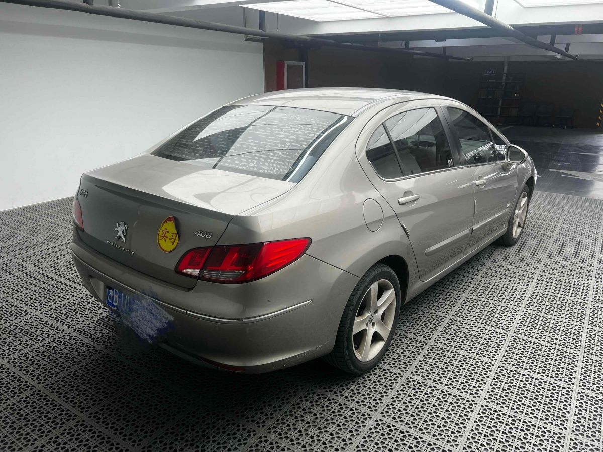 標(biāo)致 408  2010款 2.0L 自動尊貴版圖片