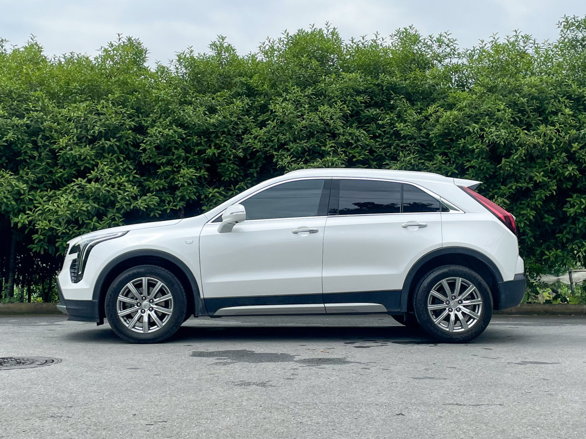 凱迪拉克 XT4  2021款 28T 兩驅(qū)領(lǐng)先型圖片