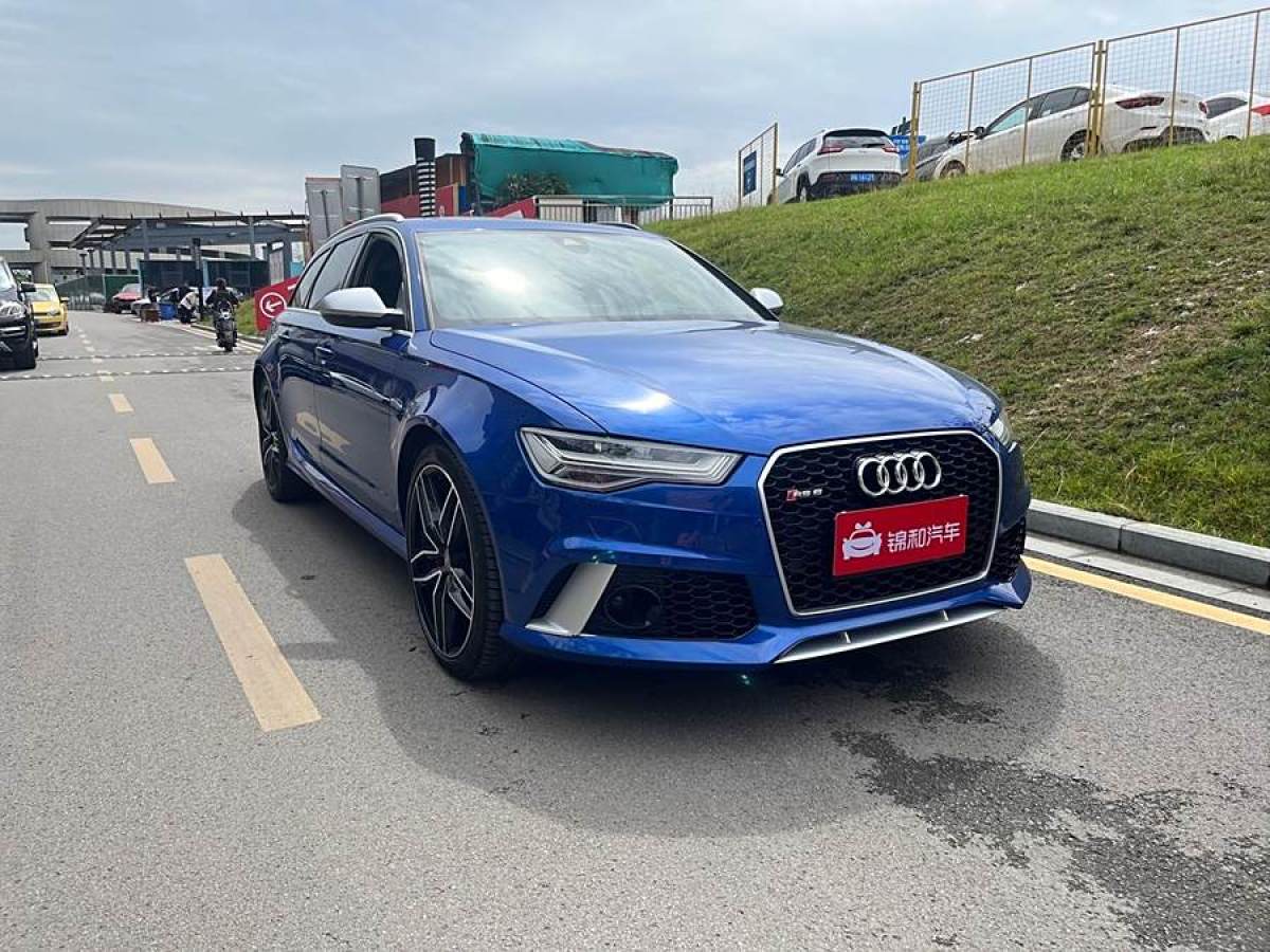 奧迪 奧迪RS 6  2016款 RS 6 4.0T Avant圖片