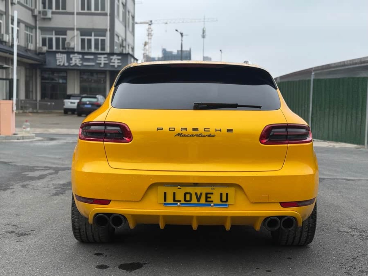 保時(shí)捷 Macan  2017款 Macan Turbo 3.6T with Performance Package圖片