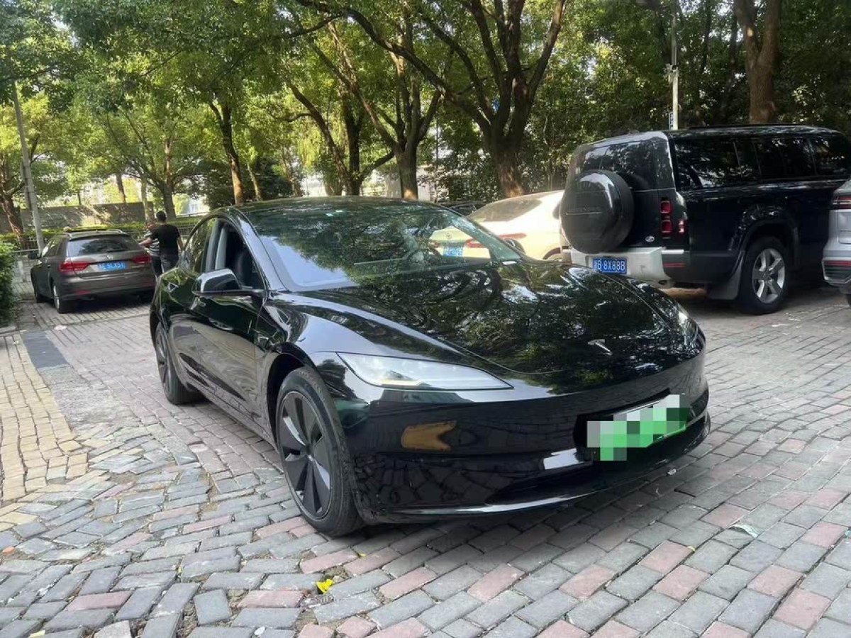 特斯拉 Model 3  2023款 煥新版 后輪驅(qū)動圖片