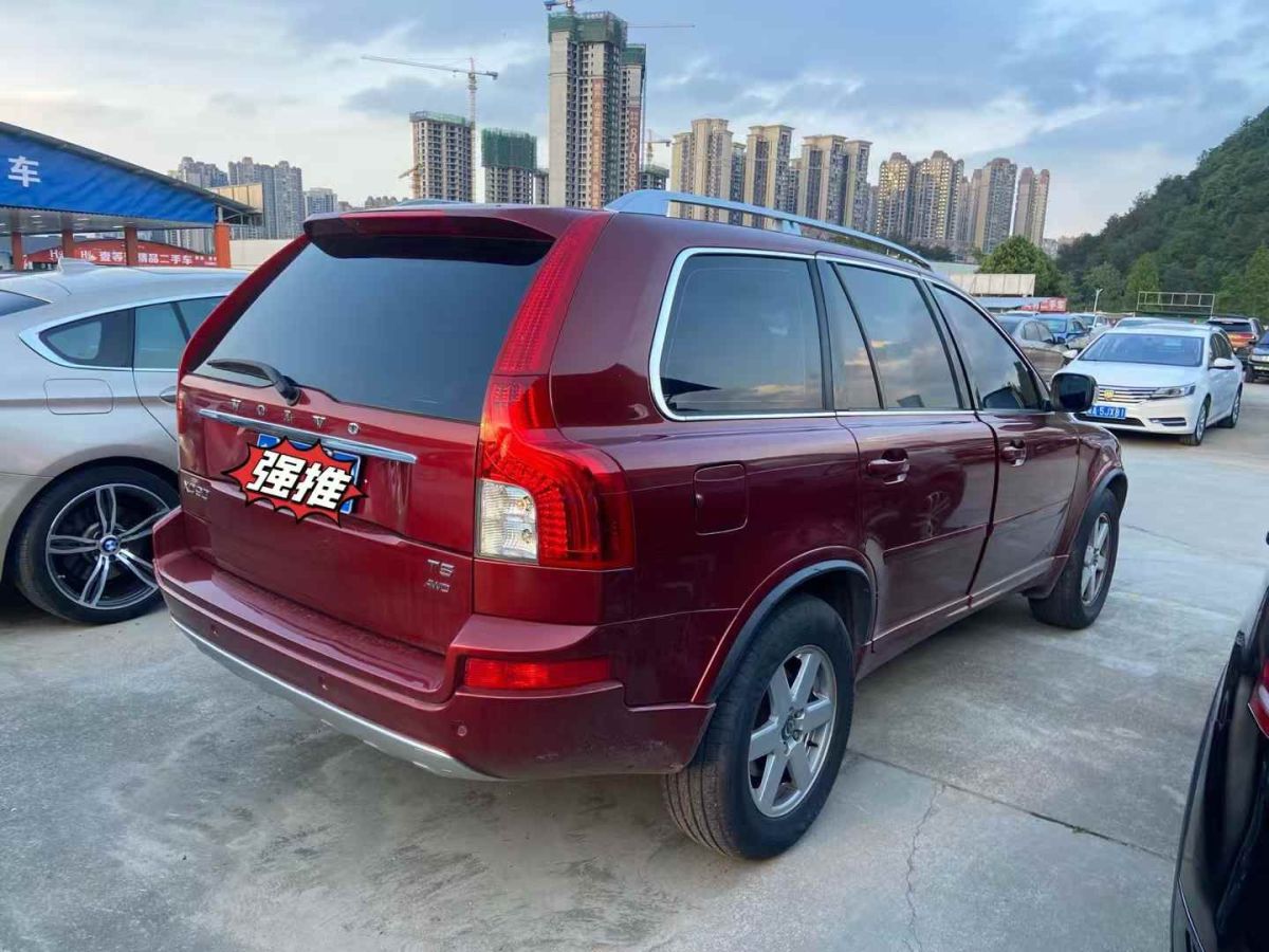 沃爾沃 XC90  2012款 2.5T 北歐個(gè)性運(yùn)動(dòng)版圖片