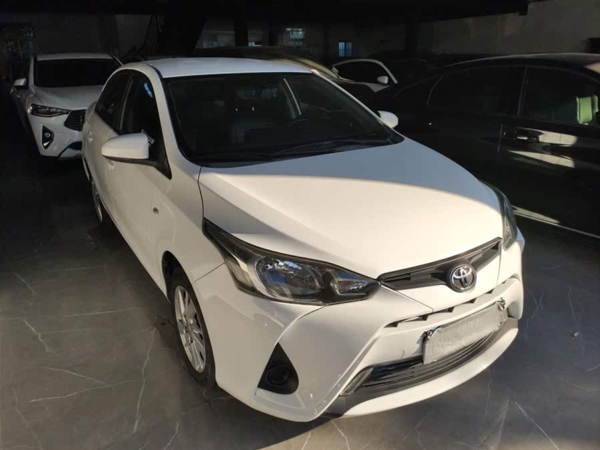 豐田 YARiS L 致享  2020款 1.5L CVT領(lǐng)先版圖片