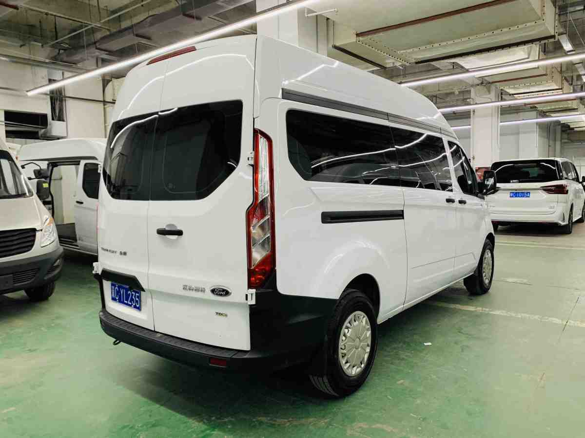 福特 全順  2019款 2.0T柴油多功能商用車中軸中頂6座國VI圖片