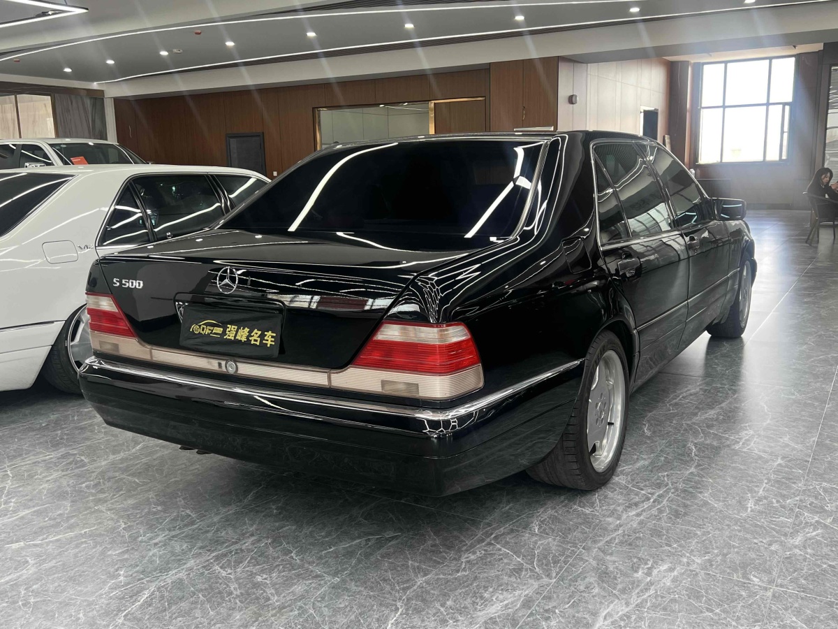 奔馳 奔馳S級  2022款 改款 S 500 L 4MATIC圖片