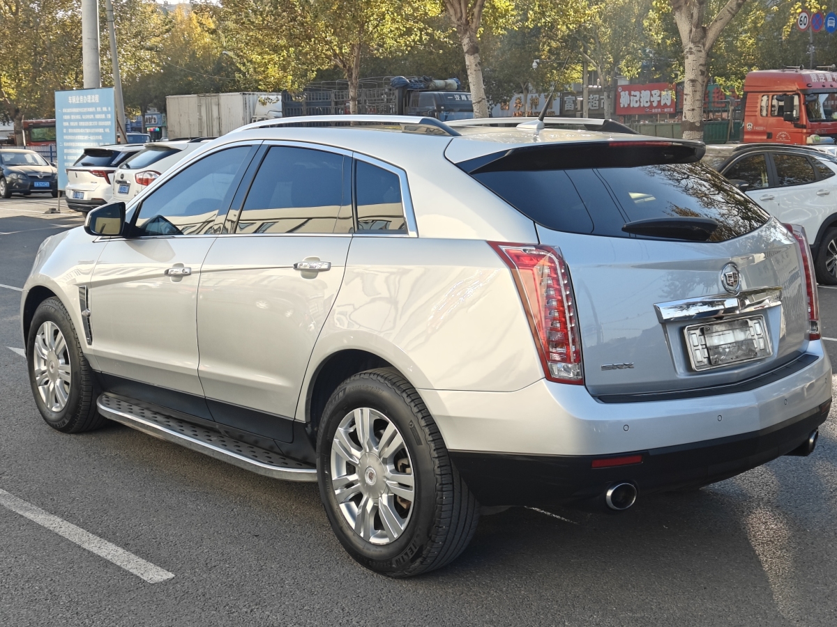 凱迪拉克 SRX  2011款 3.0L 旗艦型圖片