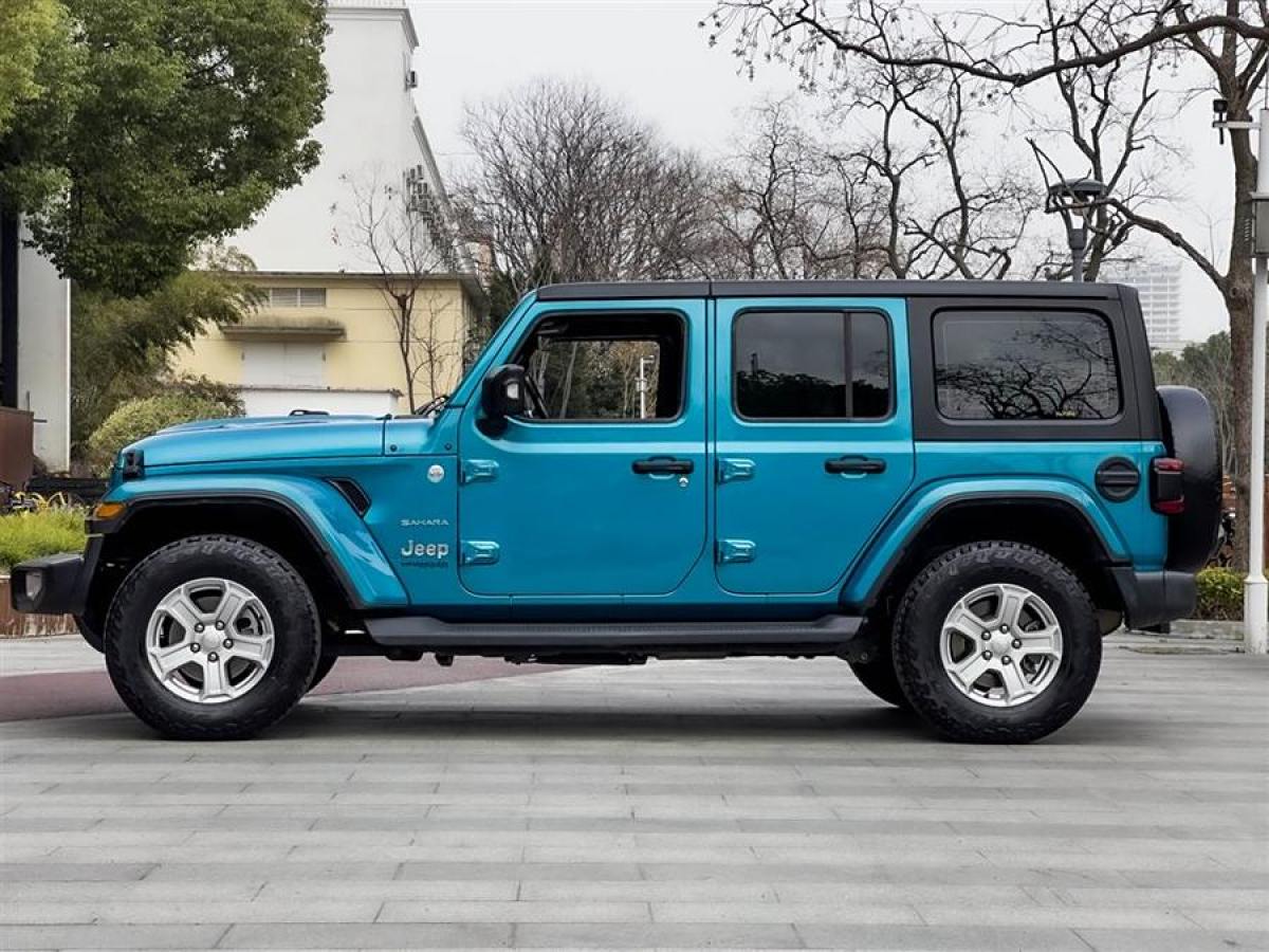 2020年9月Jeep 牧馬人  2019款 2.0T Sahara 四門版 國(guó)VI