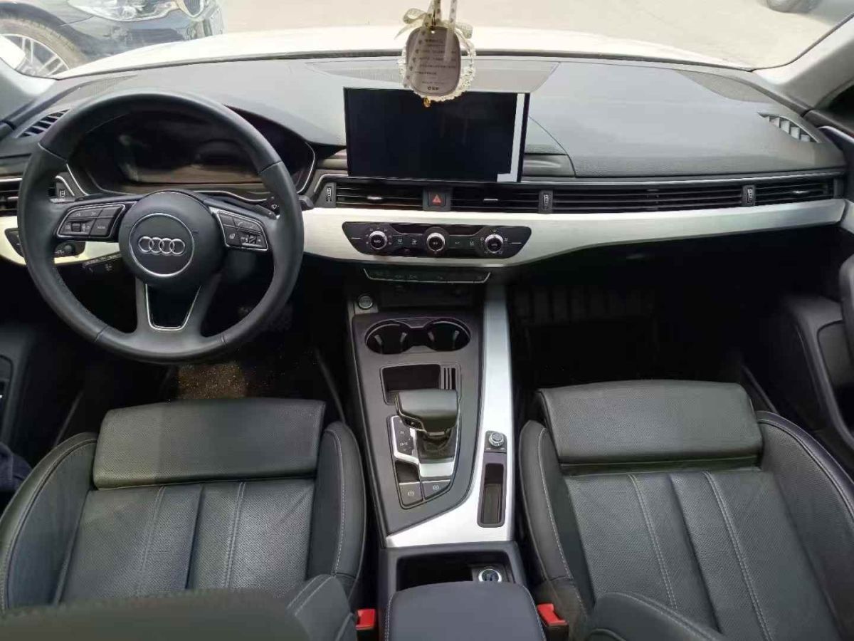 奧迪 奧迪A4L  2023款 35 TFSI 時尚動感型圖片
