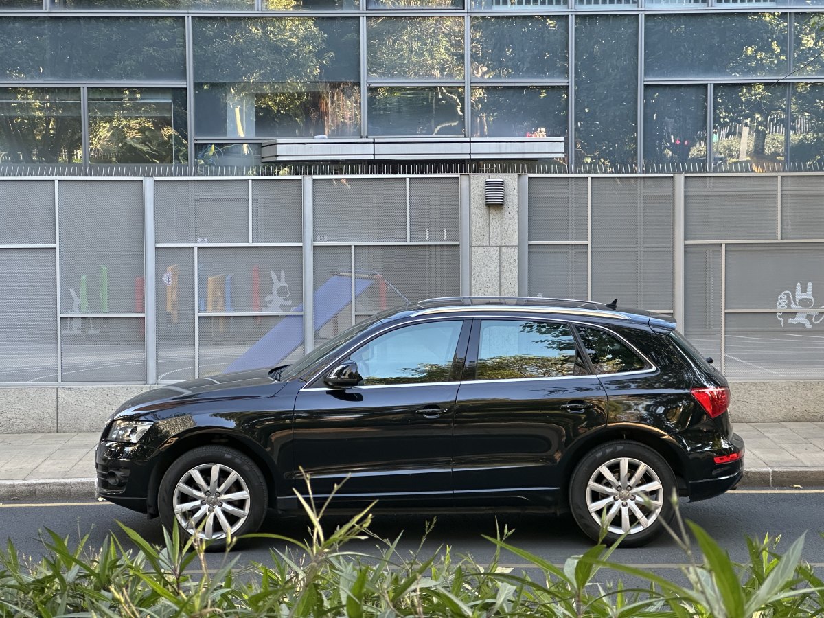 奧迪 奧迪Q5  2011款 2.0TFSI 豪華型圖片