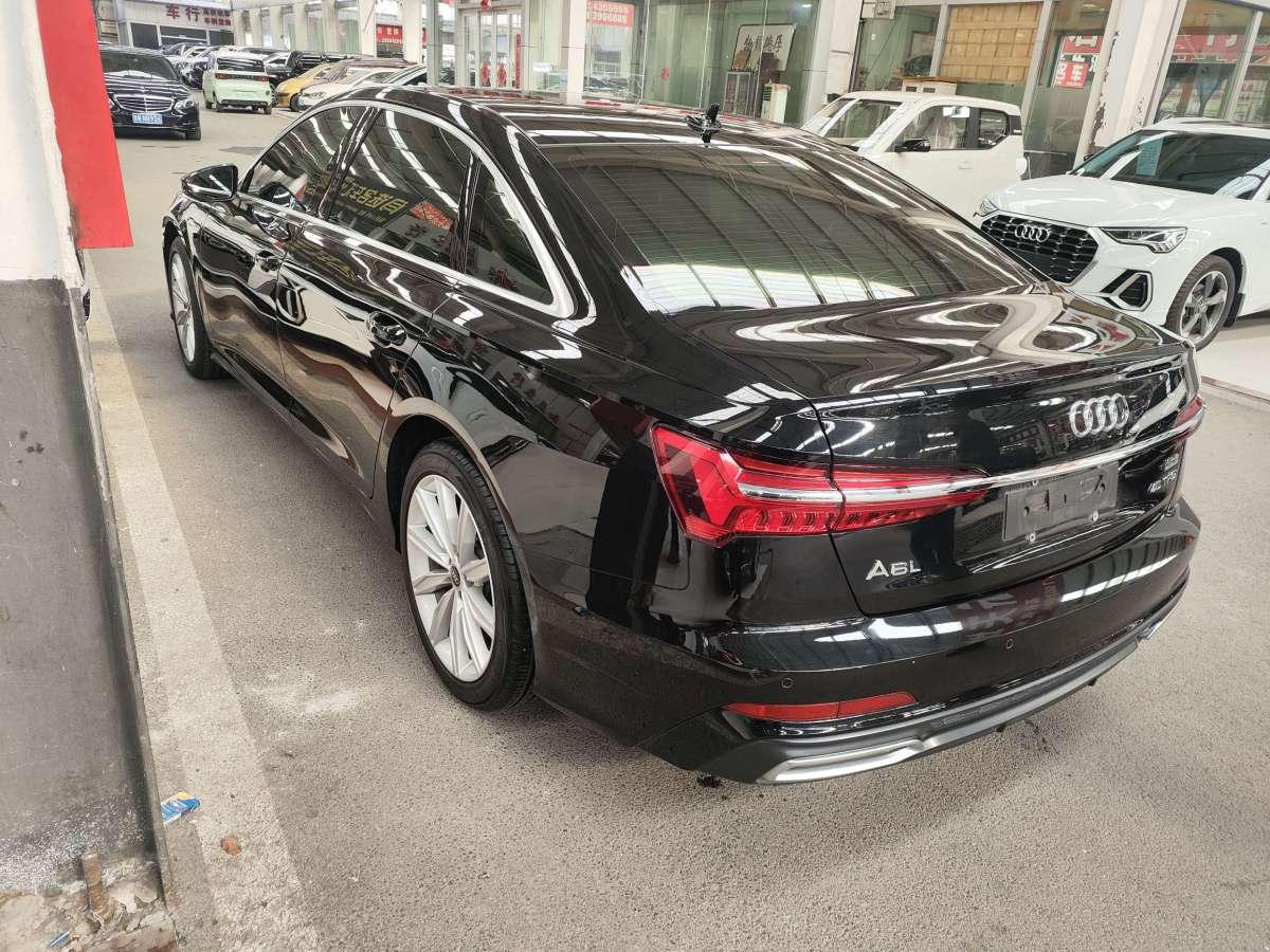 奧迪 奧迪A6L  2022款 45 TFSI 臻選動(dòng)感型圖片