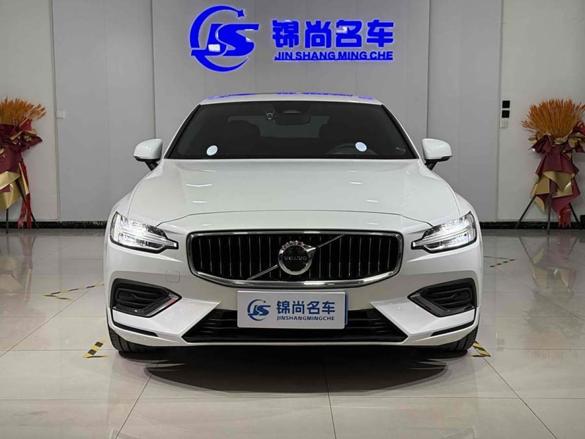 沃爾沃 S60L  2024款 B4 智遠(yuǎn)豪華版圖片