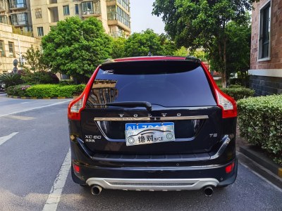 沃爾沃 XC60(進(jìn)口) 2.0T R-Design 個(gè)性運(yùn)動(dòng)版圖片