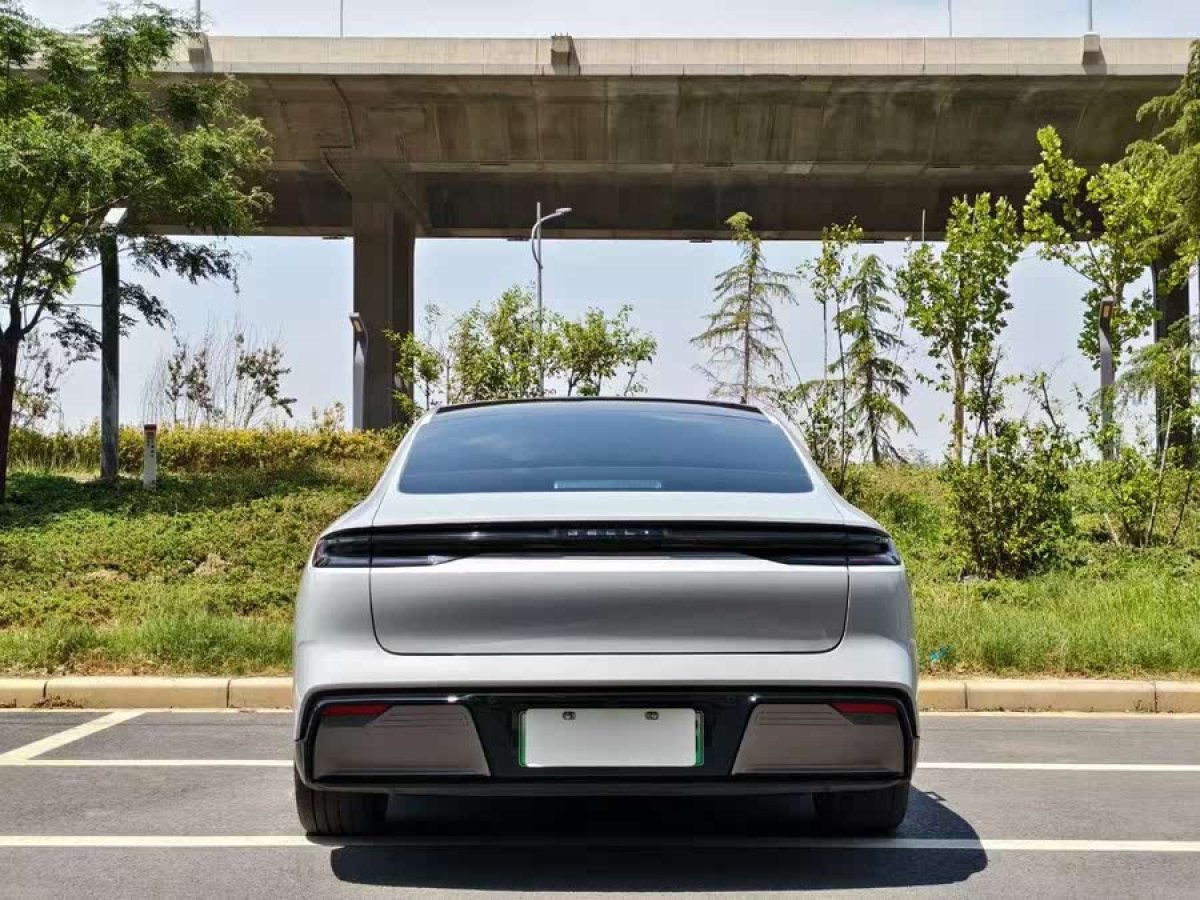 銀河 銀河E8  2024款 665km 星艦 遠(yuǎn)航版圖片