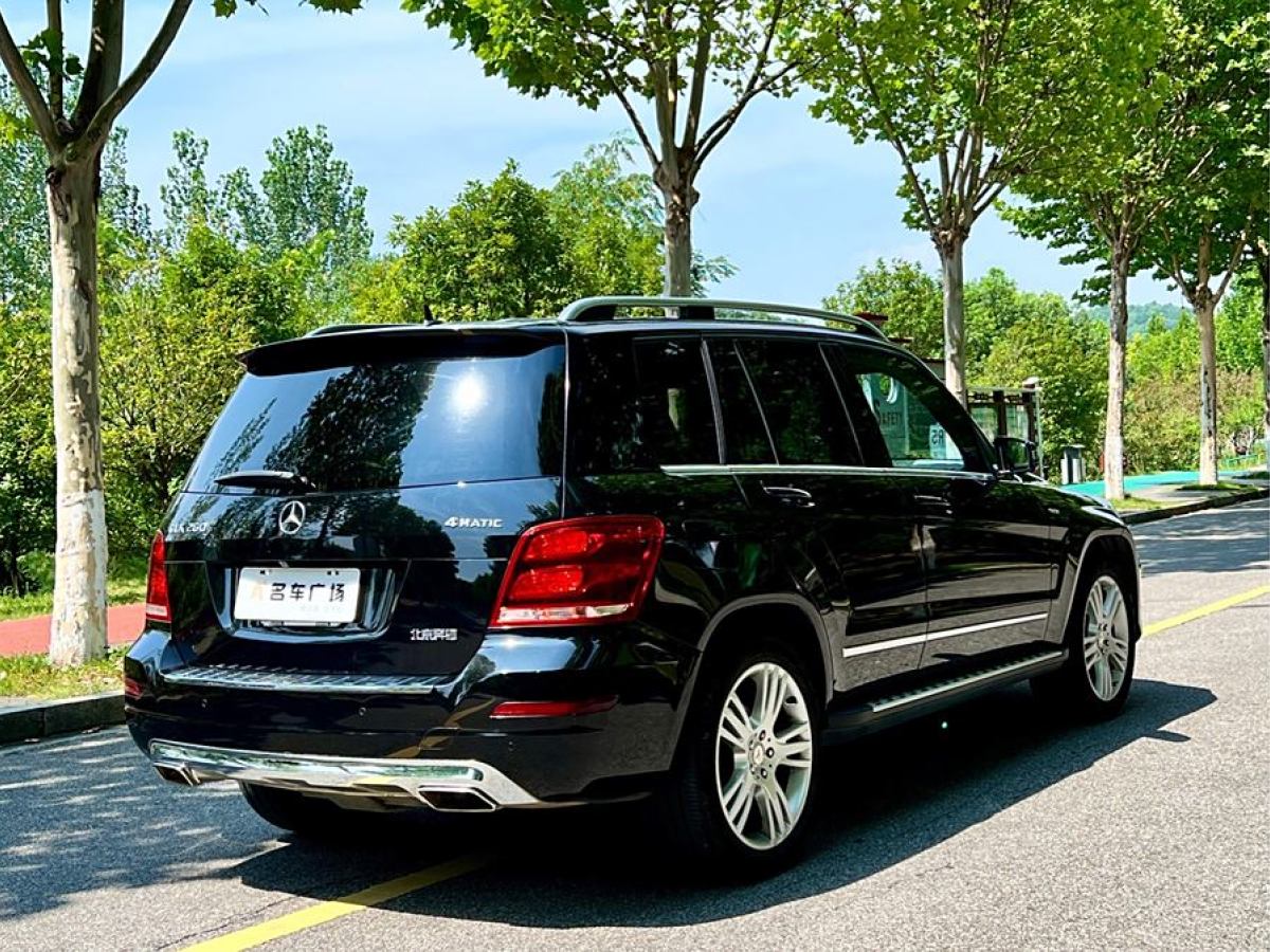 奔馳 奔馳GLK級  2015款 GLK 260 4MATIC 動感型 極致版圖片