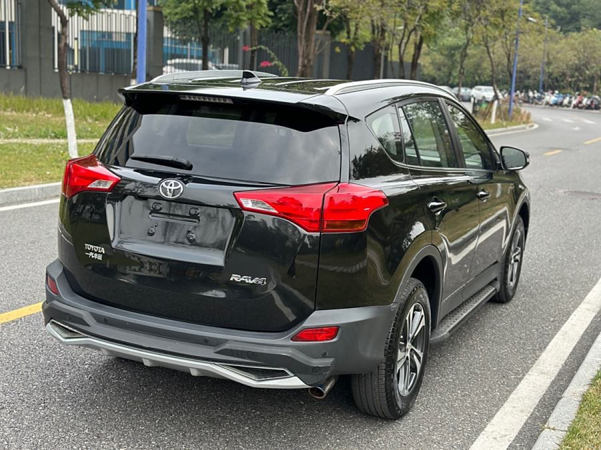 豐田 RAV4榮放  2015款 2.0L CVT兩驅風尚版圖片